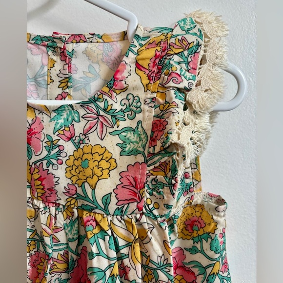 Kids Floral Embroidered Sleeveless Dress | Retro look - Picture 4 of 6